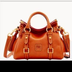 Elegant Tan Leather DOONEY AND BOURKE Handbag